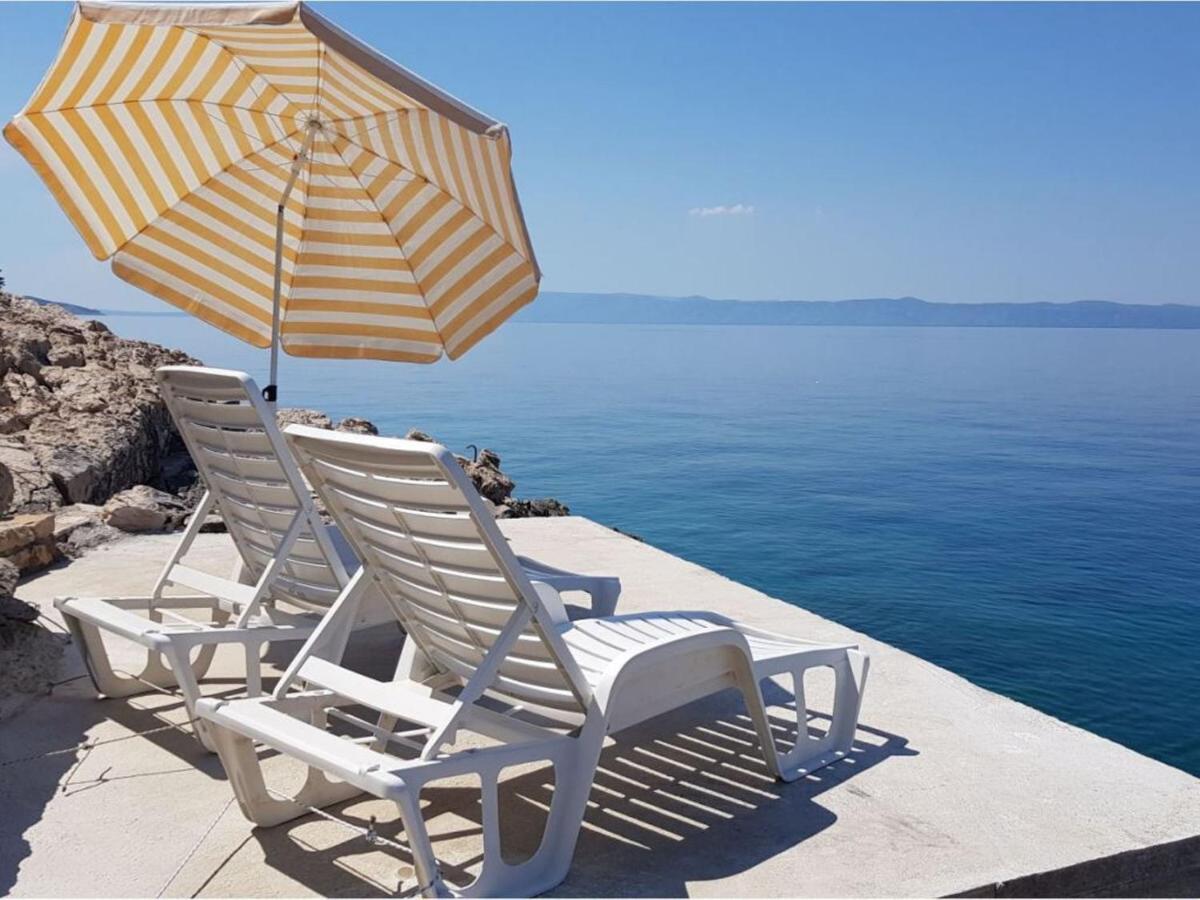Gdinj Holiday House Jakov מראה חיצוני תמונה